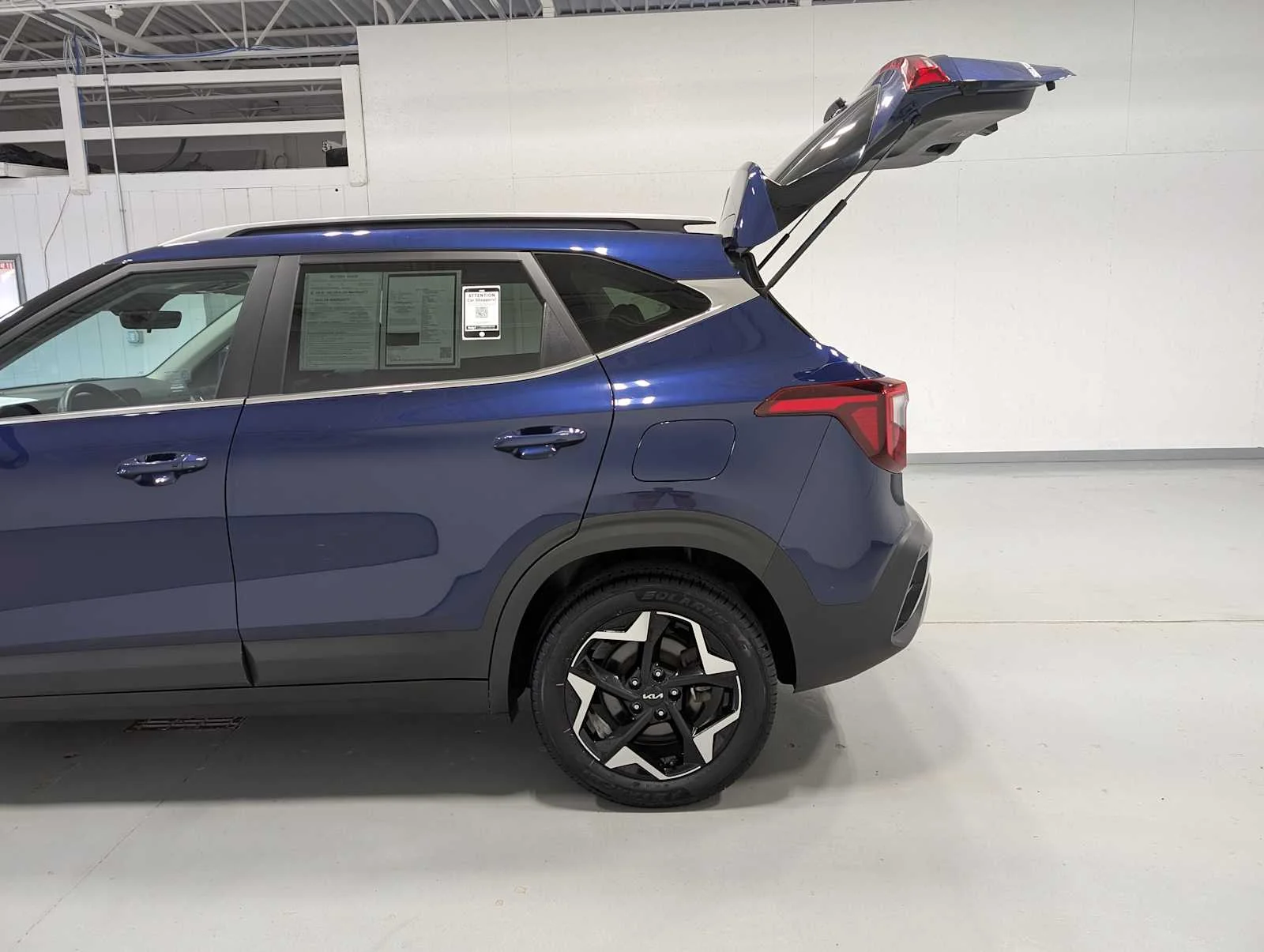 Used 2024 Dark Ocean Blue Kia EX image 11