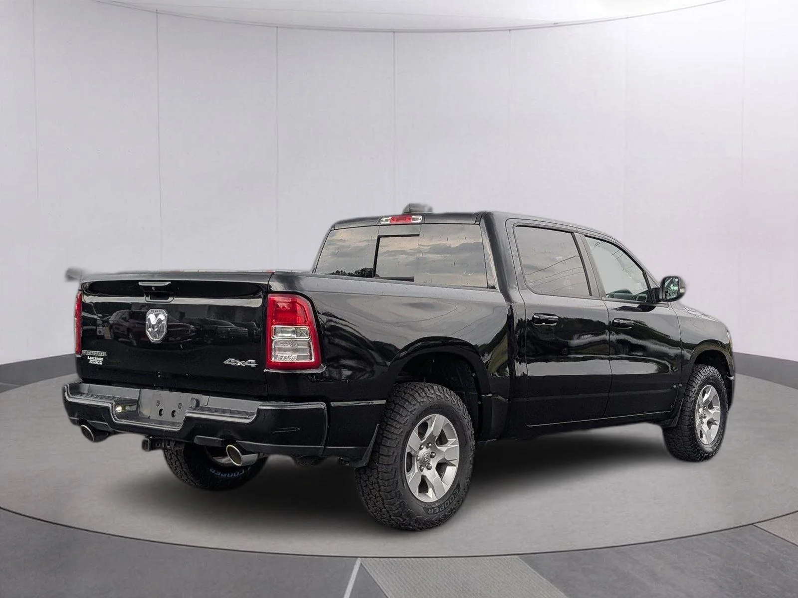 Used 2020 Diamond Black Crystal Pearlcoat Ram Big Horn image 6