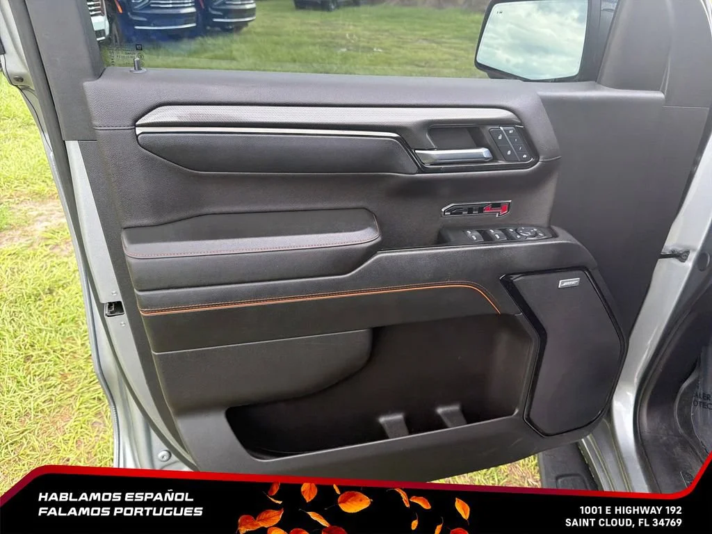 Used 2024 Sterling Metallic GMC AT4 image 12