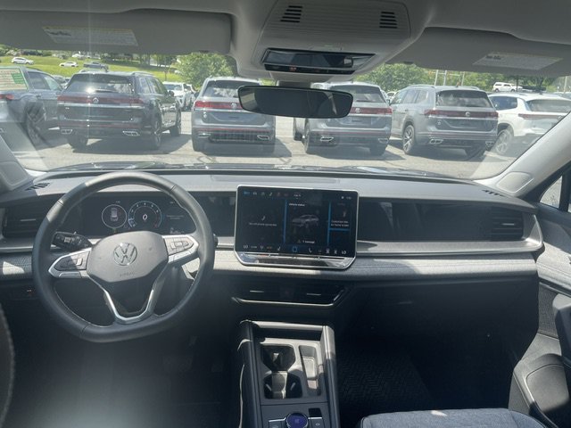 New 2026 Platinum Gray Metallic Volkswagen 2.0T S image 5