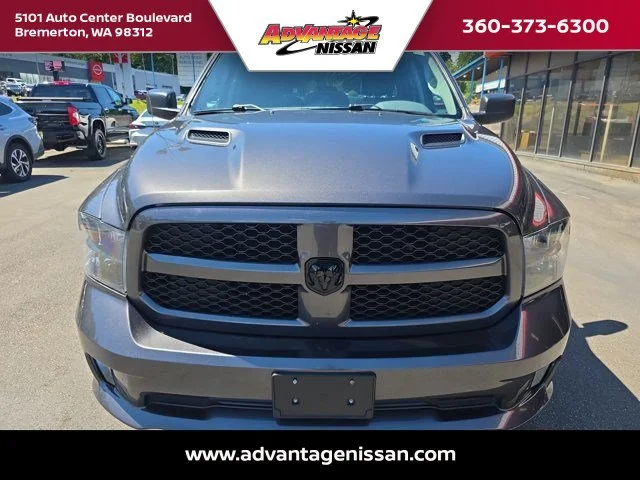 Used 2019 Granite Crystal Metallic Clearcoat Ram Express image 9
