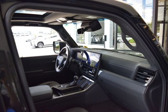 Certified Used 2024 Caviar Lexus 550 Premium+ image 25