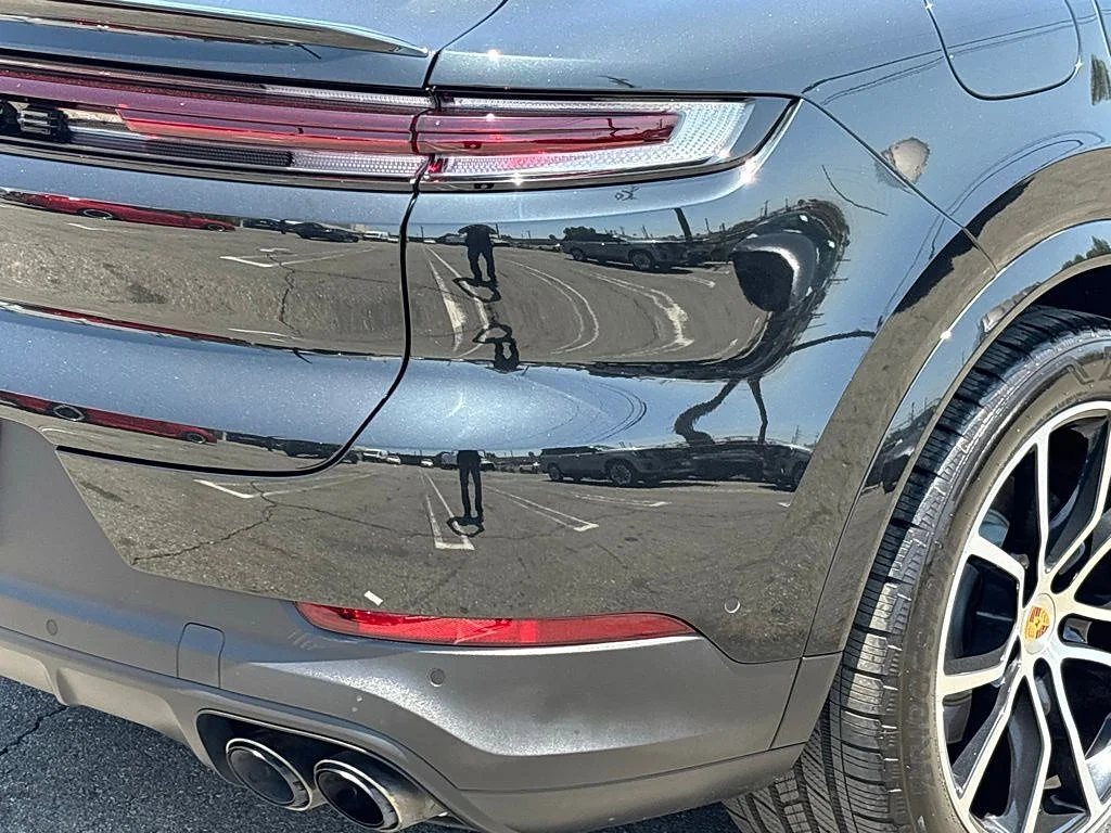 Used 2024 GRAY Porsche Coupe image 5