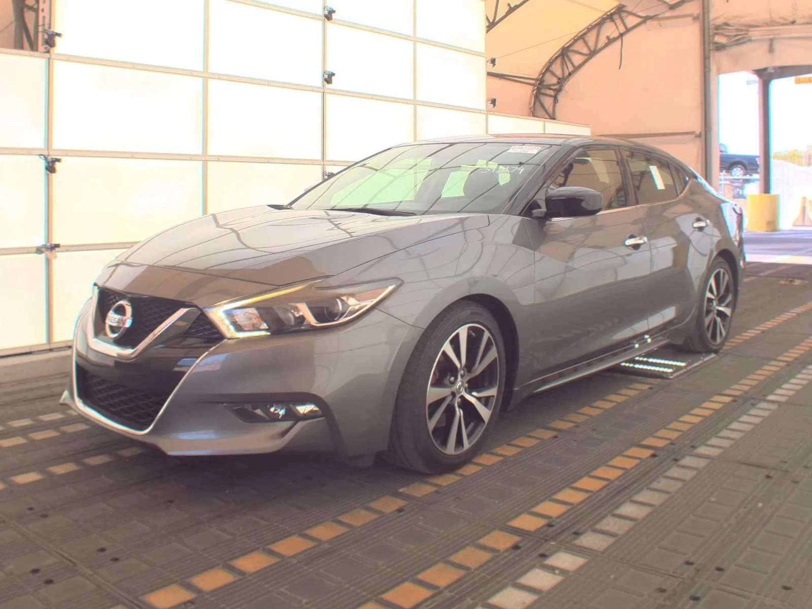 2018 Nissan Maxima S's photo