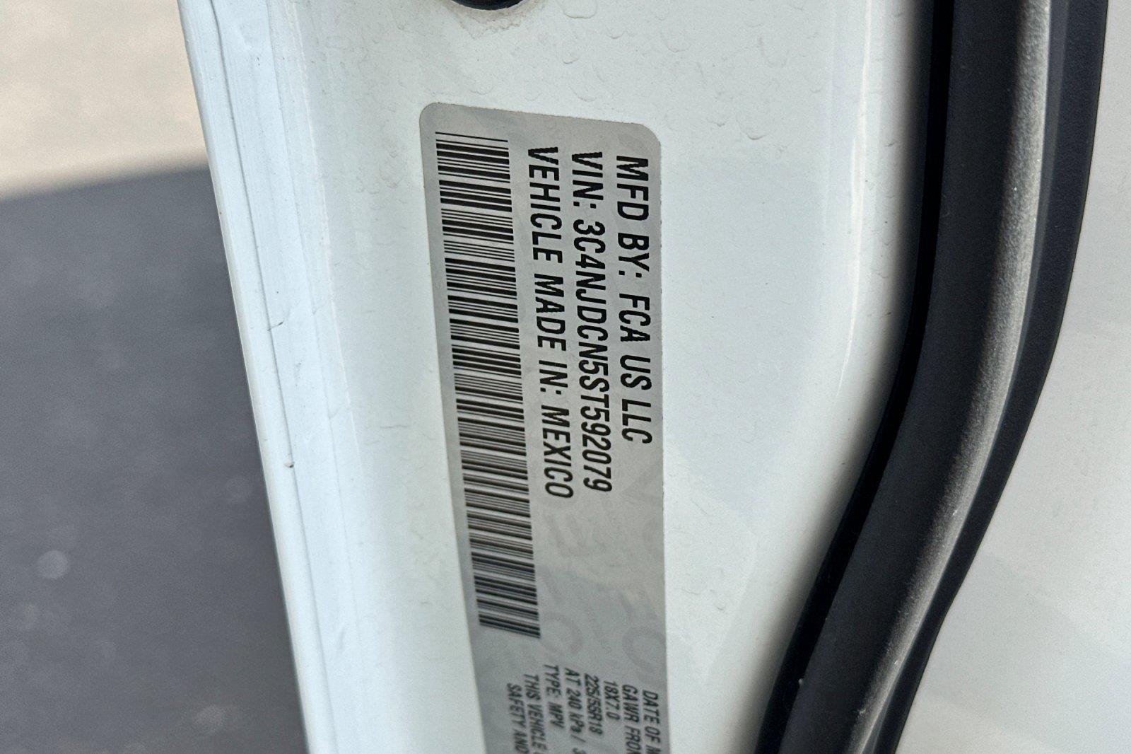 Certified Used 2025 Bright White Clearcoat Jeep Limited image 27