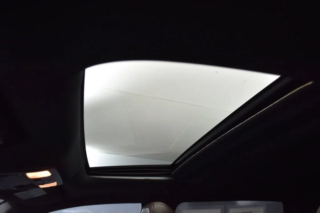 Used 2018 Super White Toyota Limited image 16