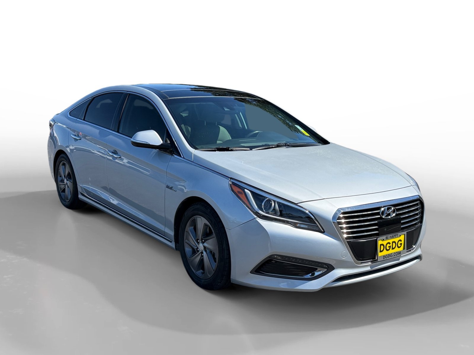 Used 2017 Silver Hyundai Limited image 7