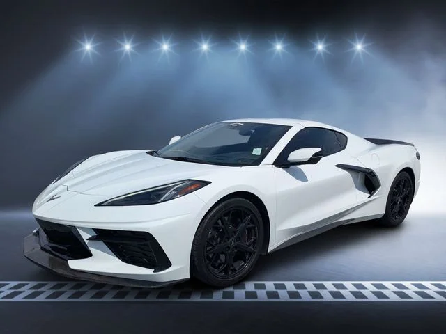Used 2020 Arctic White Chevrolet Stingray image 8