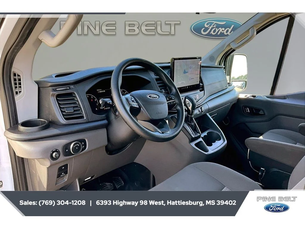 Used 2022 Oxford White Ford XLT image 13