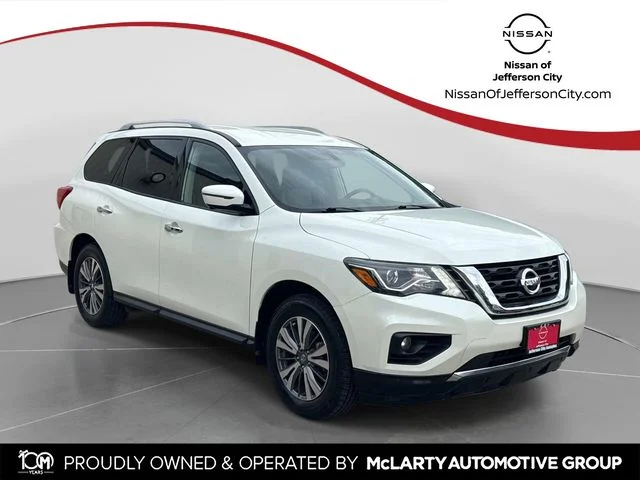 2020 Nissan Pathfinder SL 4WD's photo