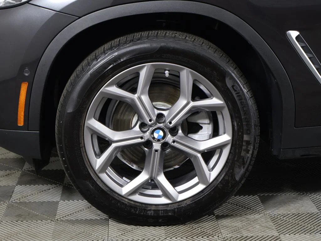 2023 BMW X4 30i - Photo 23