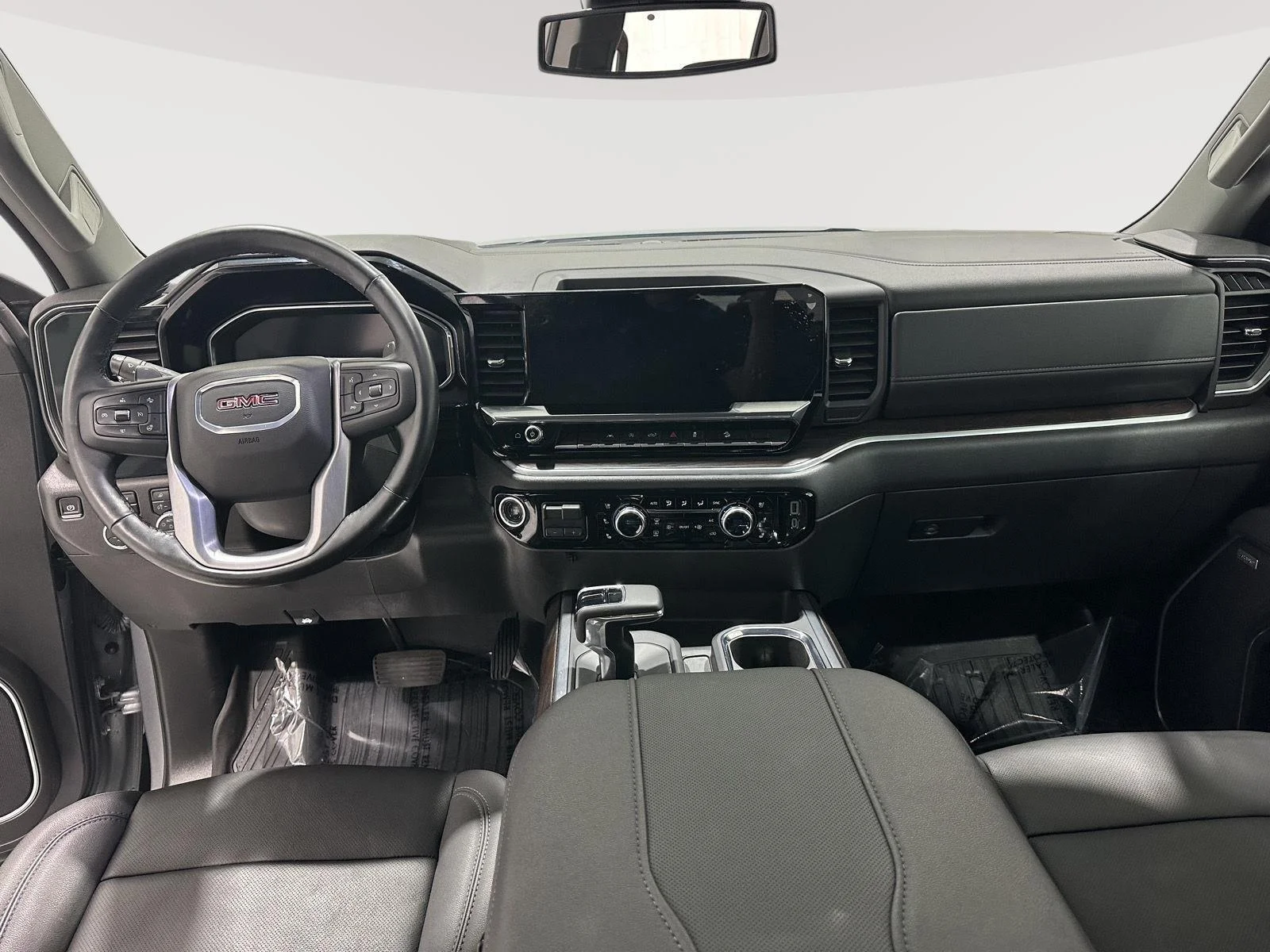 Used 2026 Sterling Metallic GMC SLT image 19
