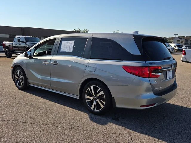 Used 2023  Honda Touring image 11