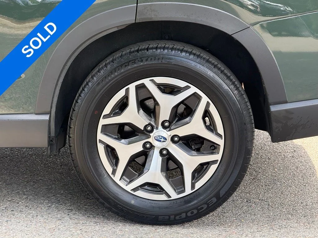 Used 2023 Green Subaru Premium image 7