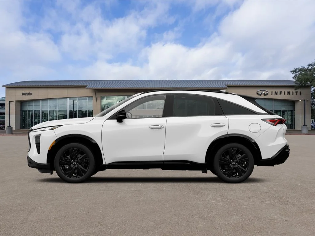 New 2027 RADIANT WHITE INFINITI SPORT image 3
