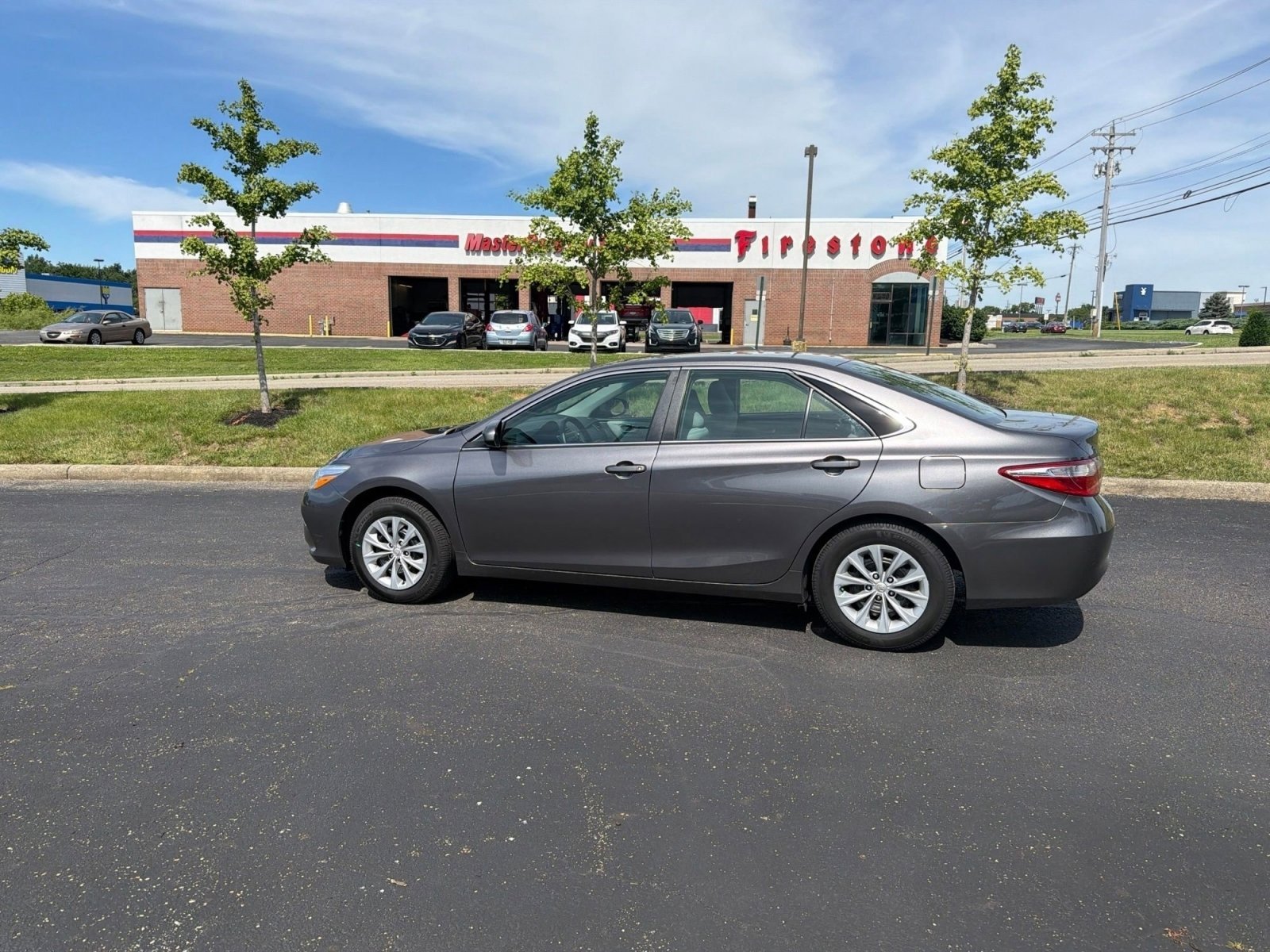 Used 2016 Predawn Gray Mica Toyota LE image 5