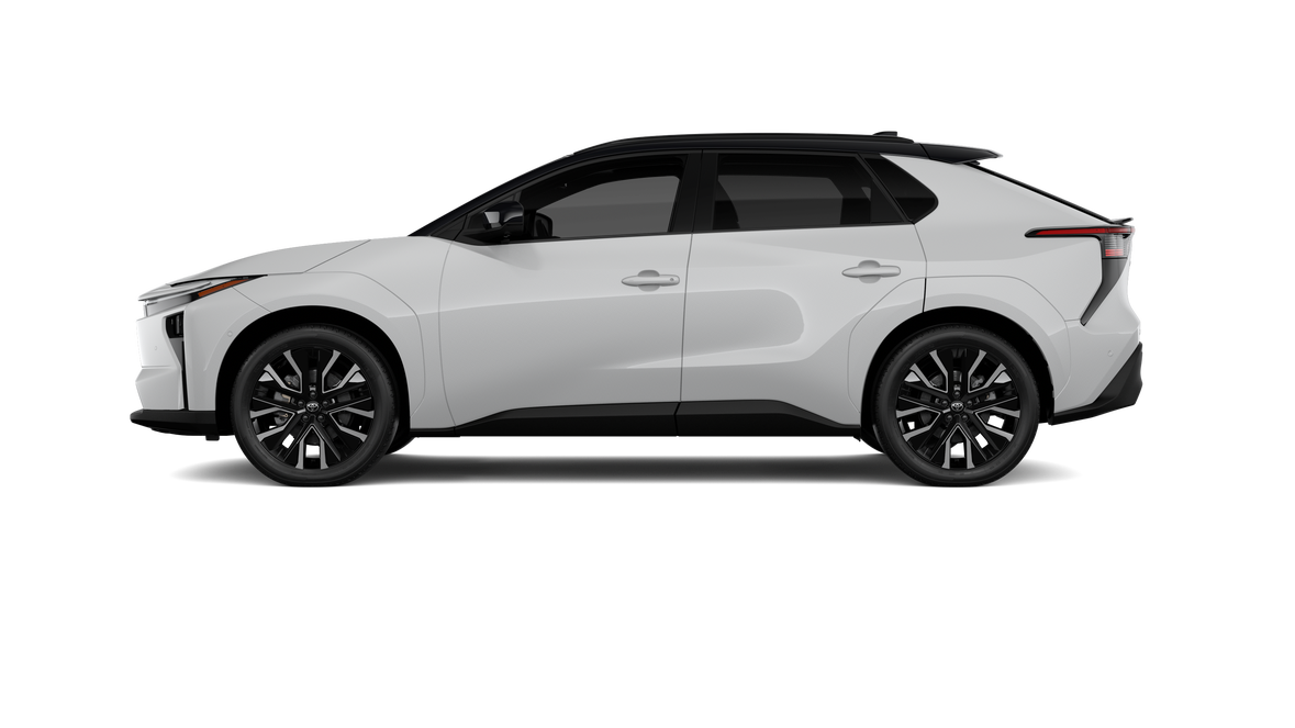 New 2026 Wind Chill Pearl with Midnight Black Metallic roof Toyota Limited image 25