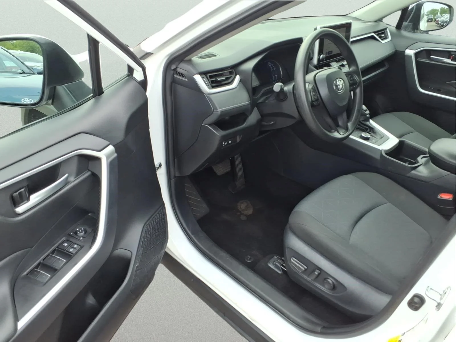 Certified Used 2025 White Toyota XLE image 10
