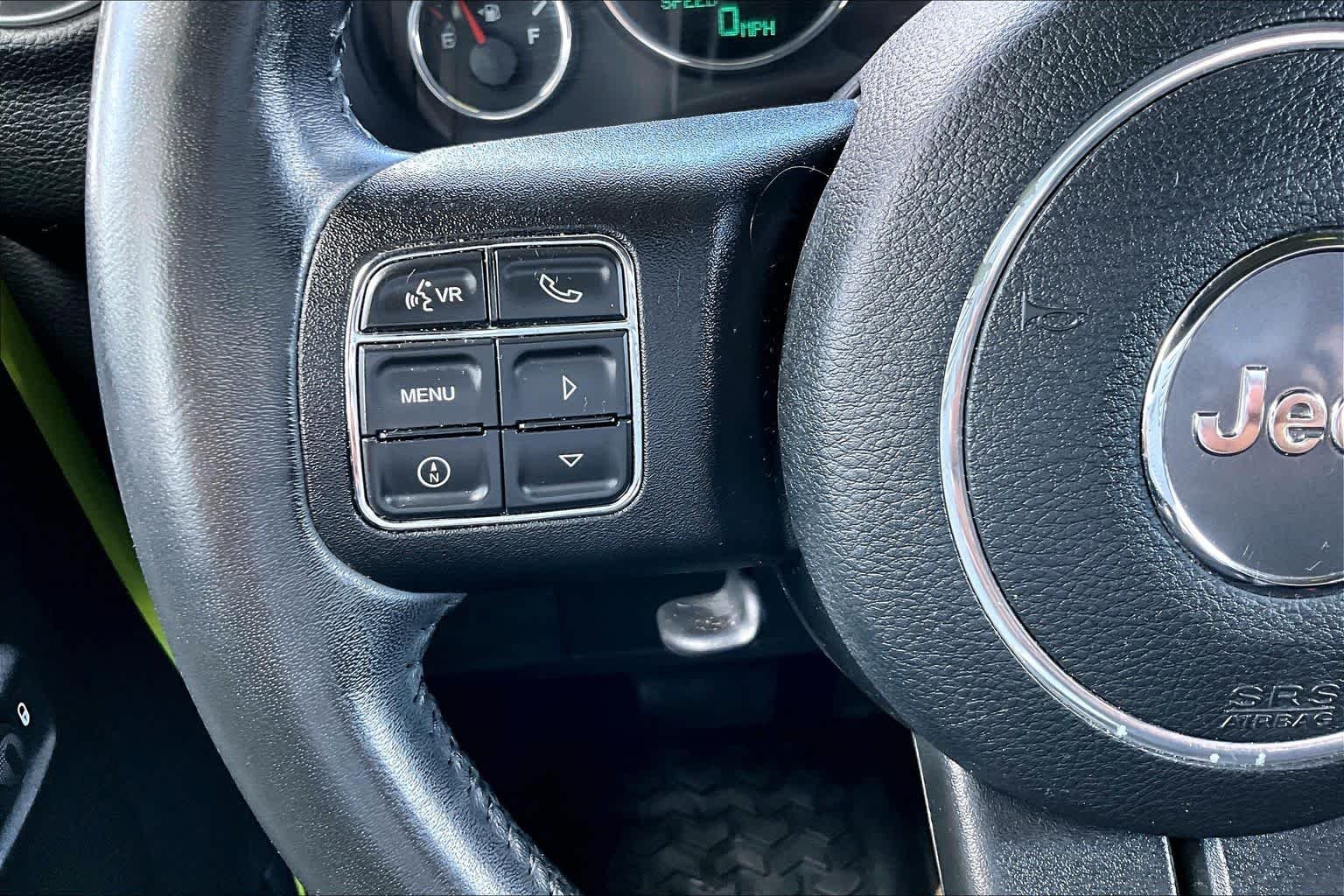 Used 2016 Hypergreen Clearcoat Jeep Sahara image 21