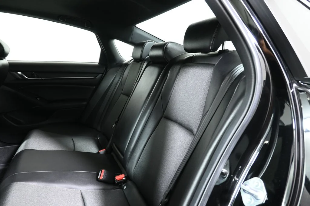Used 2022 Black Honda Sport 2.0T image 6