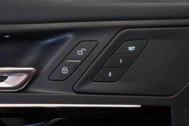 Certified Used 2026 Black Sapphire Metallic BMW xDrive28i image 16