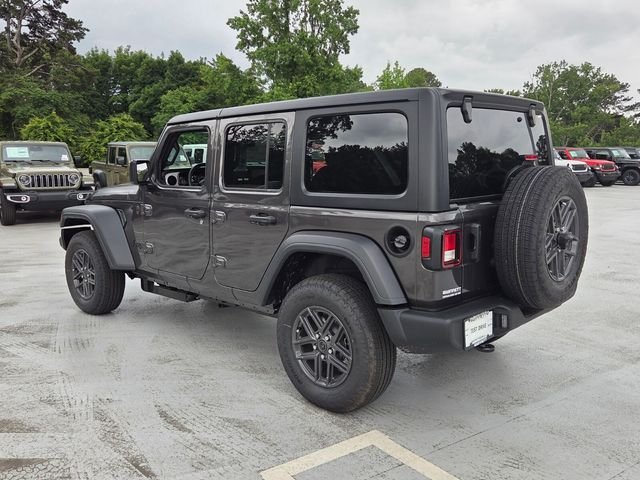New 2026 Granite Crystal Metallic Clear-Coat Exterior Paint Jeep Sport image 6