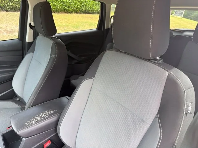 Used 2018 White Ford SE image 10