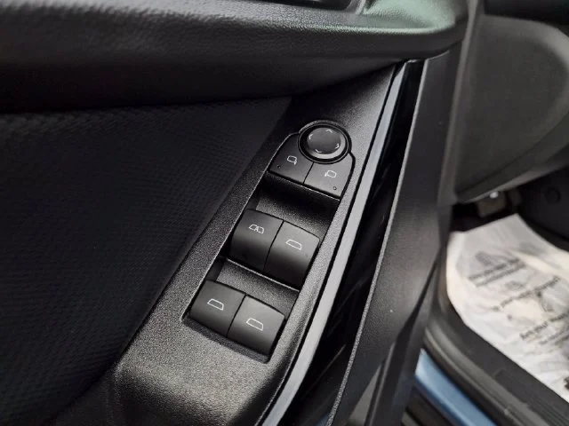 2025 Chevrolet Equinox LT - Photo 13