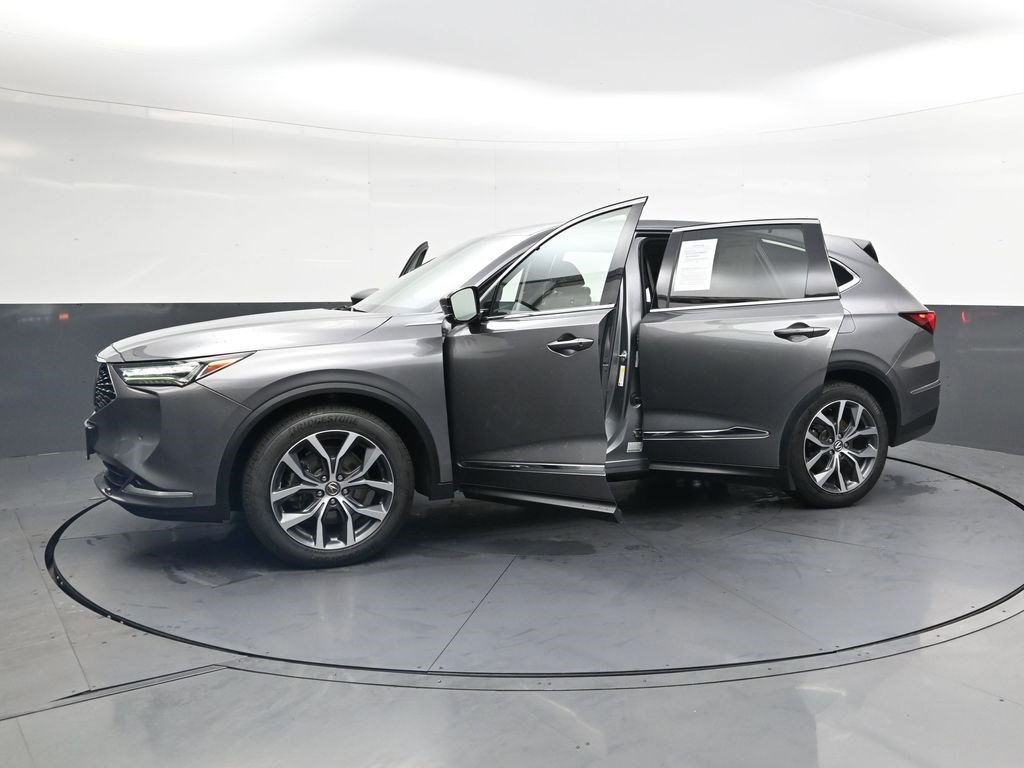 Used 2023 Liquid Carbon Metallic Acura w/Technology Package image 38