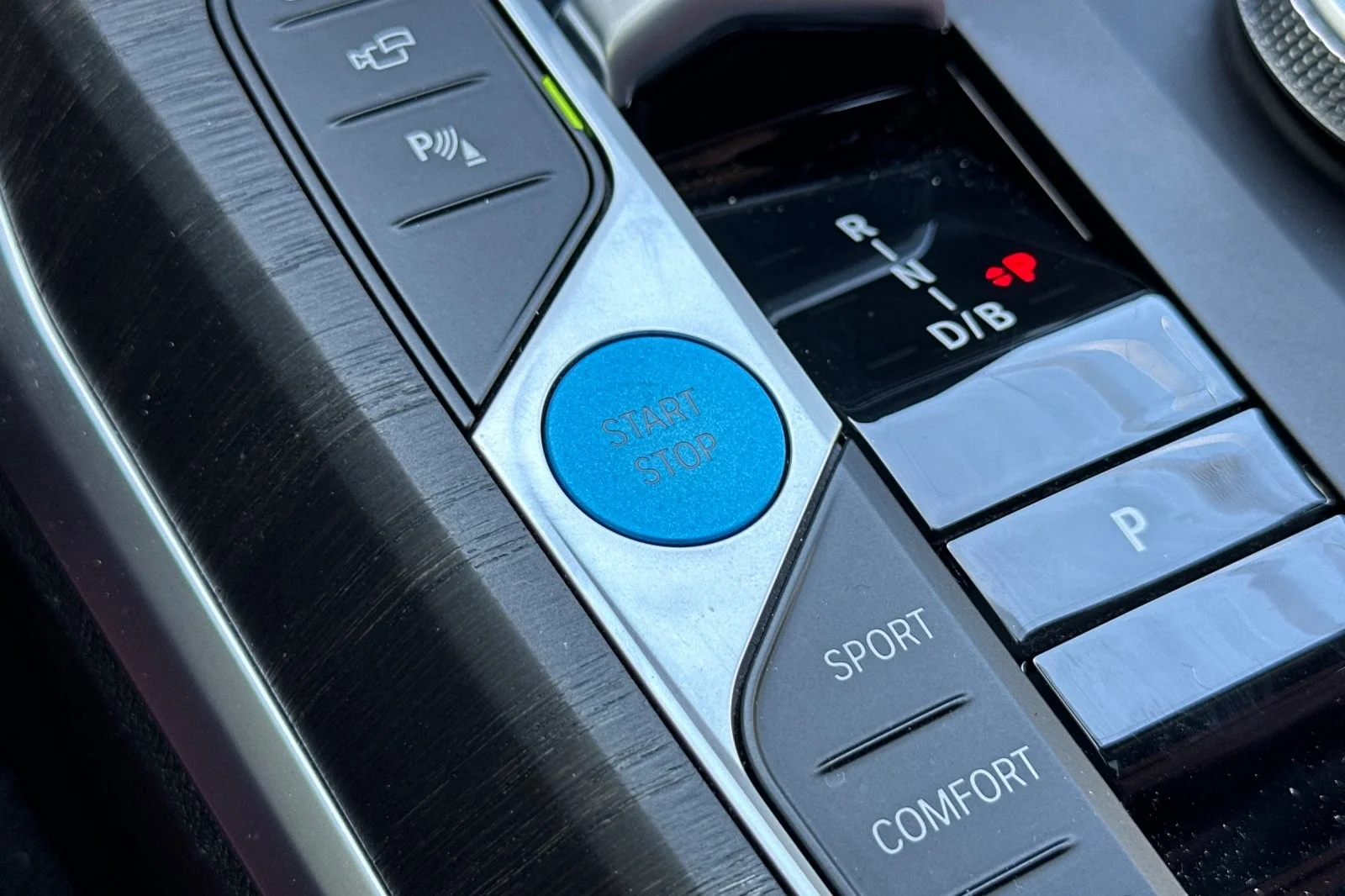 Used 2023 Black Sapphire Metallic BMW eDrive35 image 21