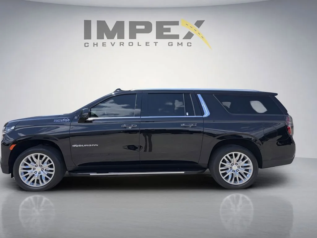 Used 2024 Black Chevrolet High Country image 2