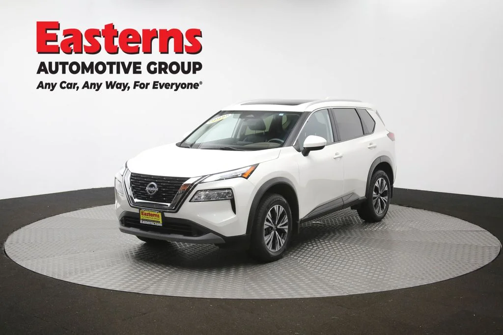 Used 2023 White Nissan SV image 59