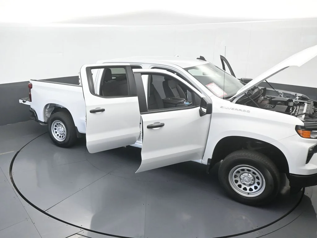 Used 2026 Summit White Chevrolet WT image 63
