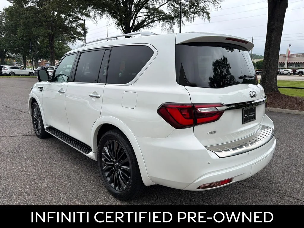 Certified Used 2023 Moonstone White INFINITI Premium Select image 9