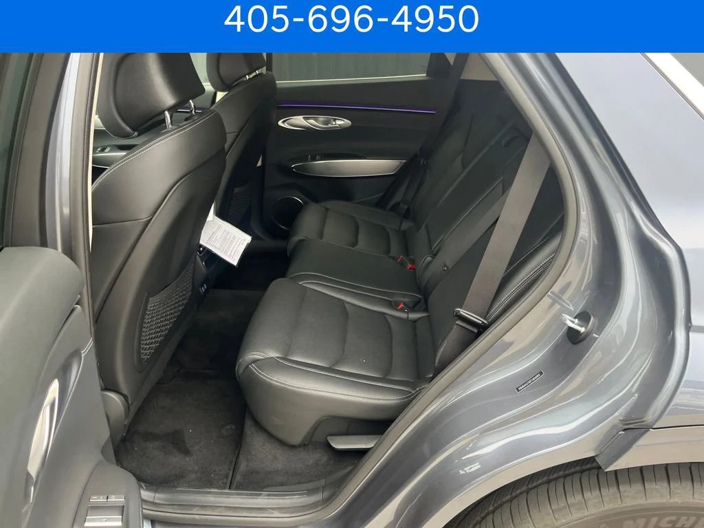 Certified Pre-Owned 2026 Genesis GV70 2.5T Select