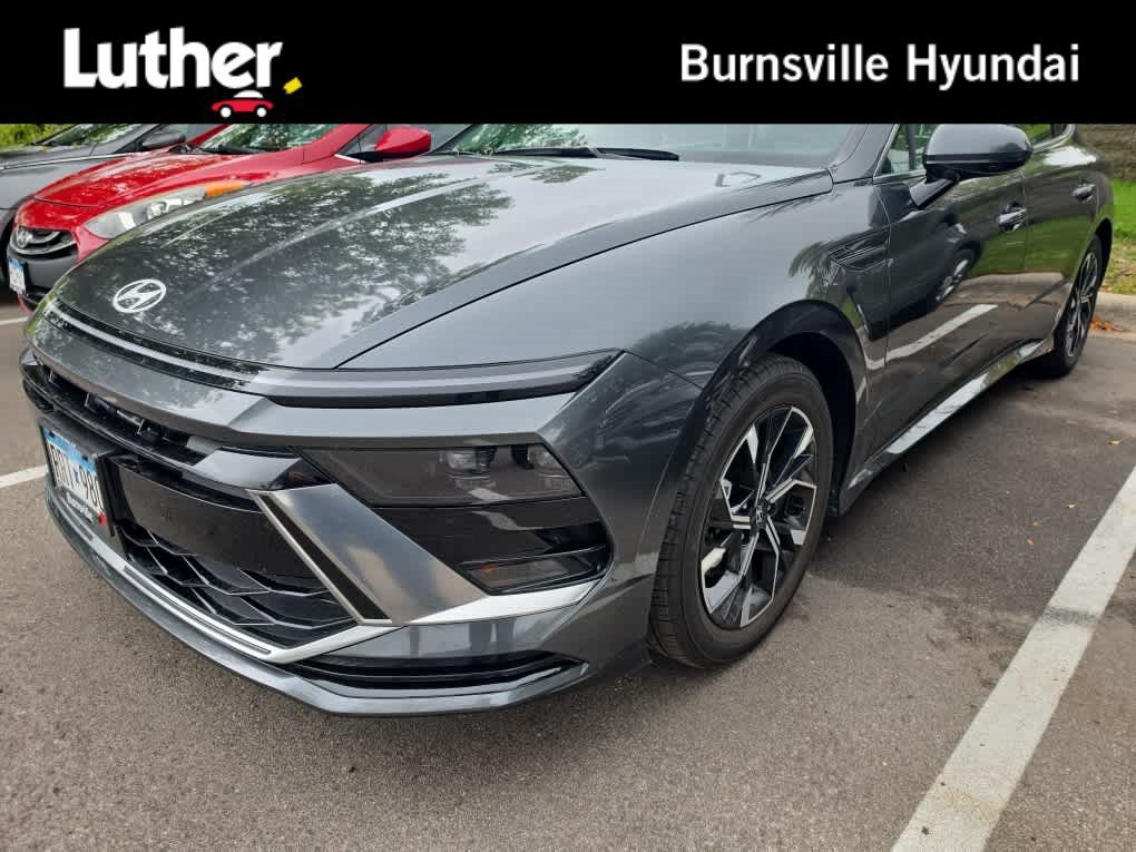 Certified Used 2025 Portofino Gray Hyundai SEL image 1