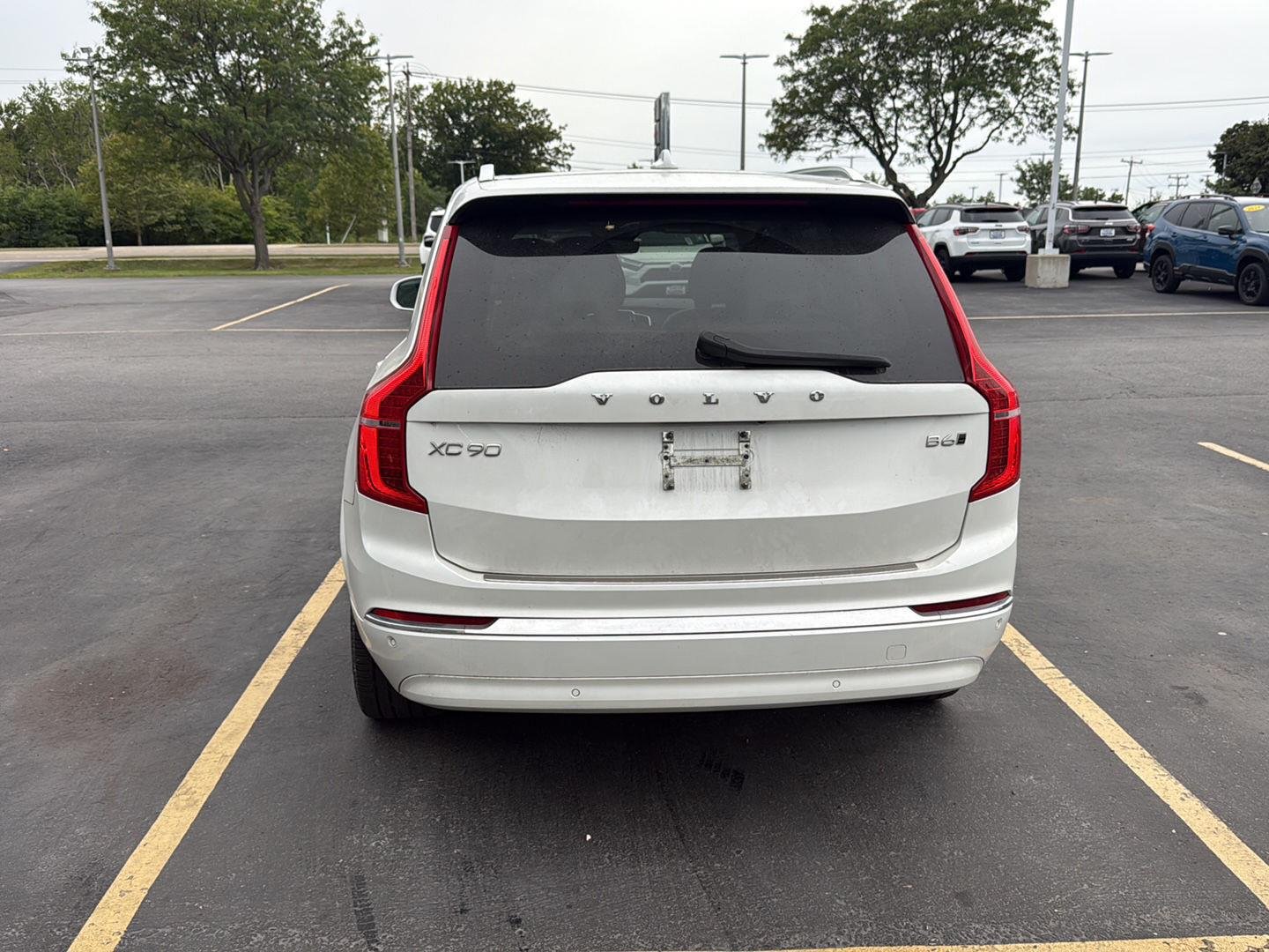 Used 2023 Crystal White Metallic Volvo Plus image 6
