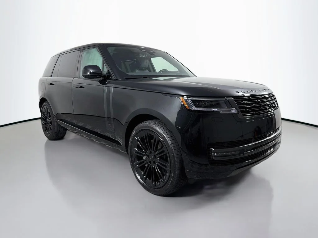 New 2026 Santorini Black Land Rover SE 7 Seats image 3