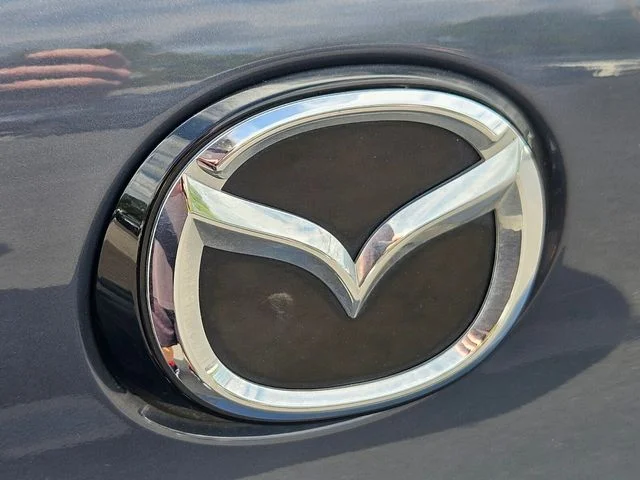 2024 Mazda Mazda3 Carbon Edition - Photo 16