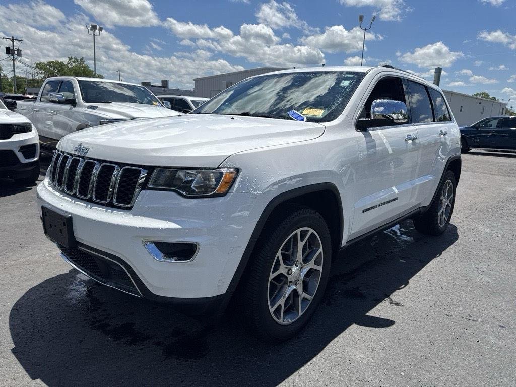 Used 2021 Bright White Clearcoat Jeep Limited image 11