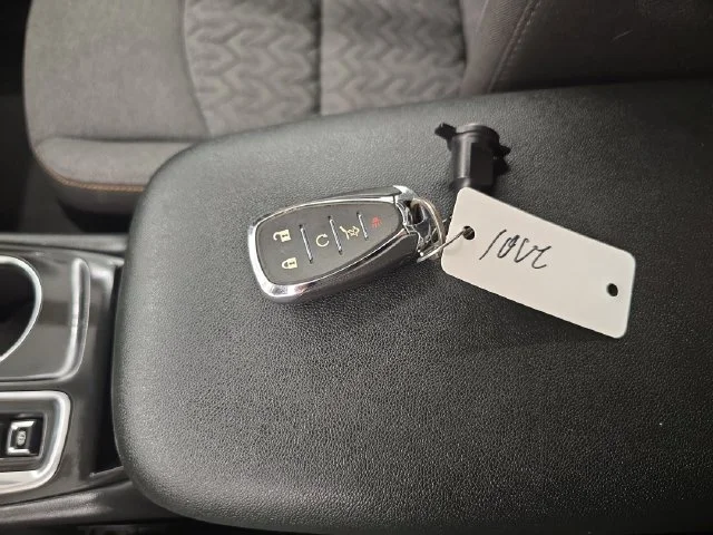 Used 2024 Sterling Gray Metallic Chevrolet LT image 27