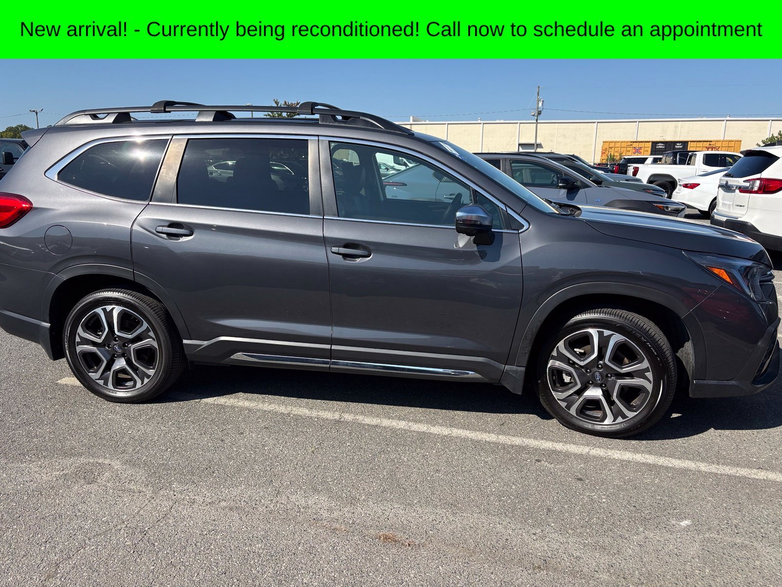 Used 2023 Magnetite Gray Metallic Subaru Limited image 3