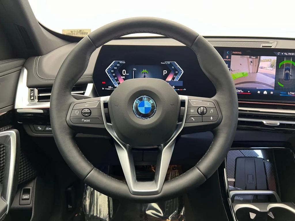 2025 BMW X1 28i - Photo 17