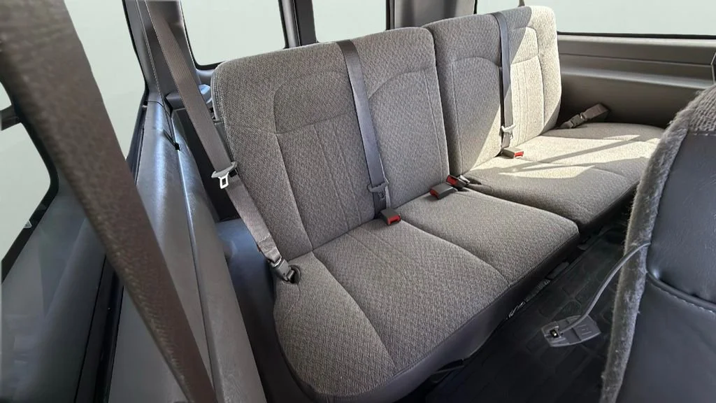 Used 2025 Summit White Chevrolet 1LT image 31