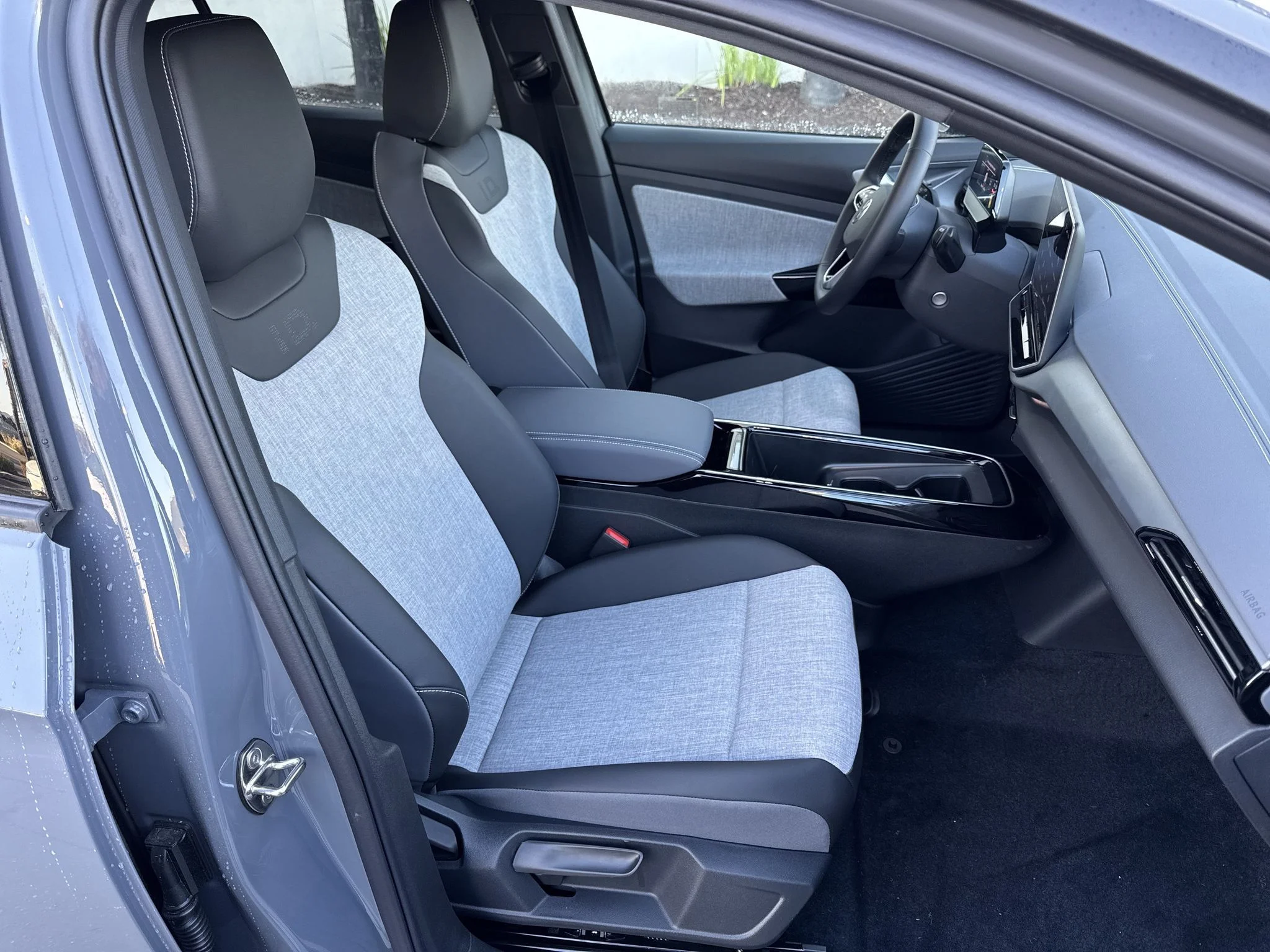 New 2026 Pure Gray Volkswagen Pro image 19