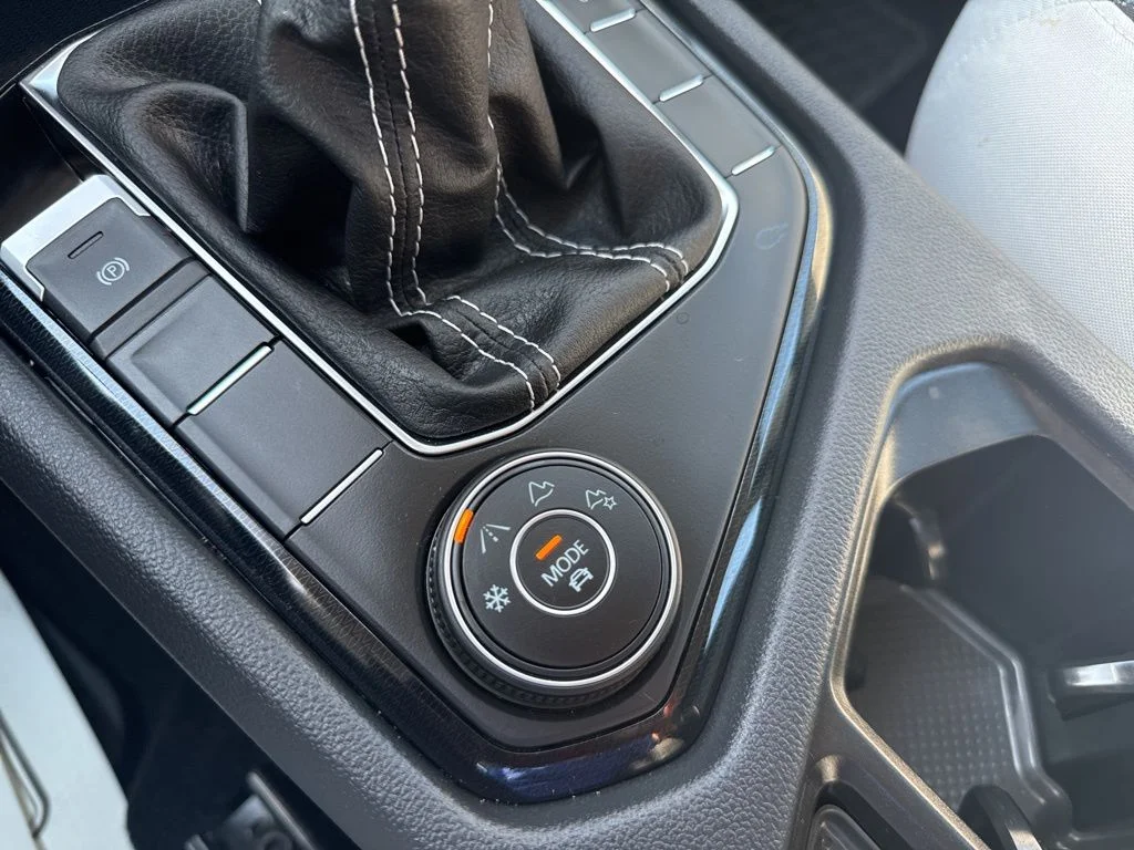2025 Volkswagen Taos S - Photo 45