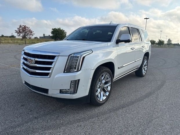Used 2017 White Cadillac Premium Luxury image 1
