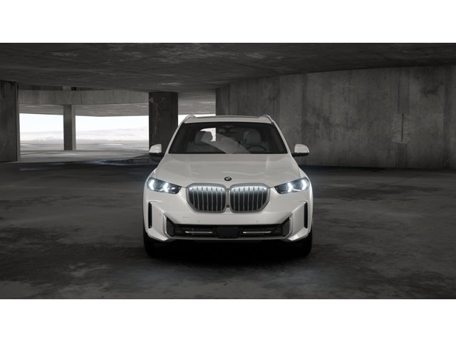 New 2026 Mineral White Metallic BMW xDrive40i image 3