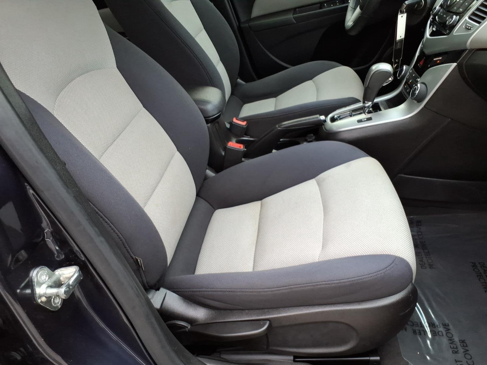 Used 2016 Blue Ray Metallic Chevrolet LS image 18