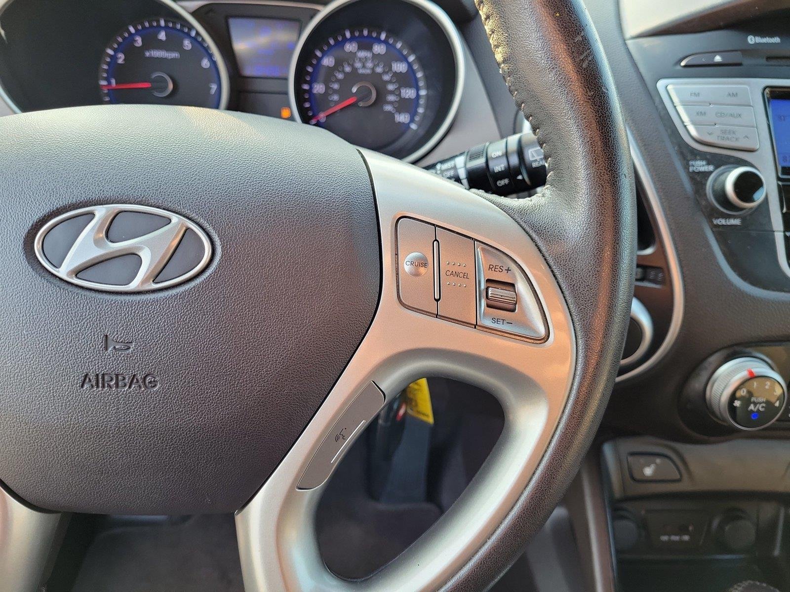 Used 2013 Chai Bronze Hyundai GLS image 24